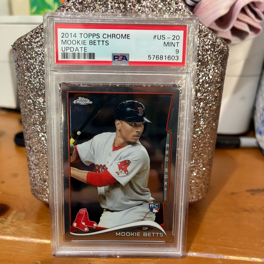 2014 Topps Chrome Update Mookie Betts Rookie PSA 9